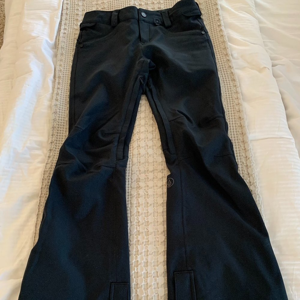 Volcom Womens Small Black Species Stretch Slim Snowboard / Ski Pants